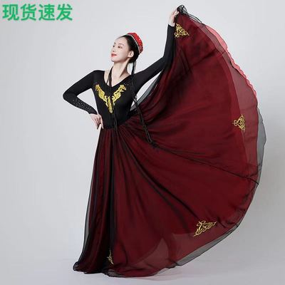 新疆维族舞蹈演出服飘逸大摆裙