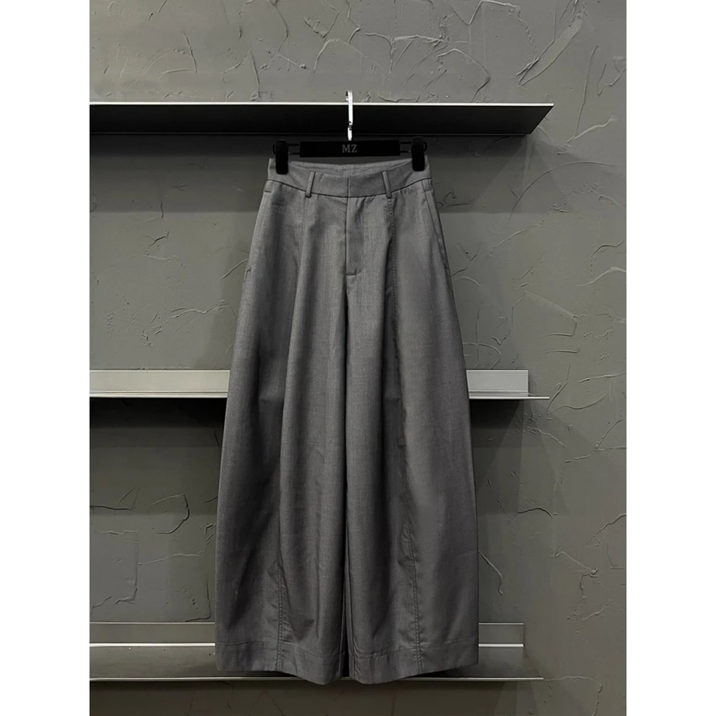 高级感灰色阔腿西装裤女秋季新款大码胖mm宽松显瘦休闲百搭休闲裤