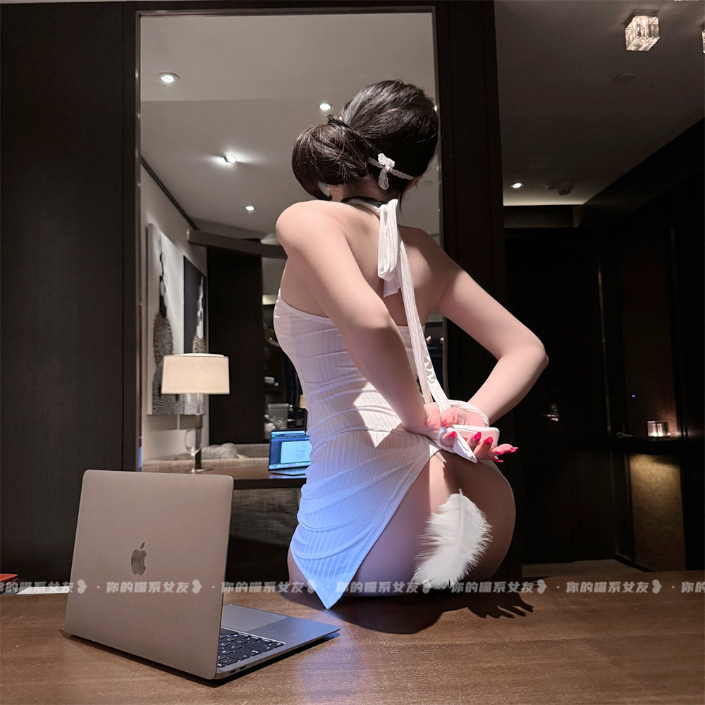 喵:攻心小秘*纯欲风修身绑带秘书连衣裙女性感露臀趣味约会睡衣