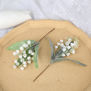 ins仿真铃兰花花束 风婚庆手捧花束软胶塑料假花拍摄道具 白霜欧式