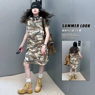 桔子虎迷彩女童工装连衣裙2025
