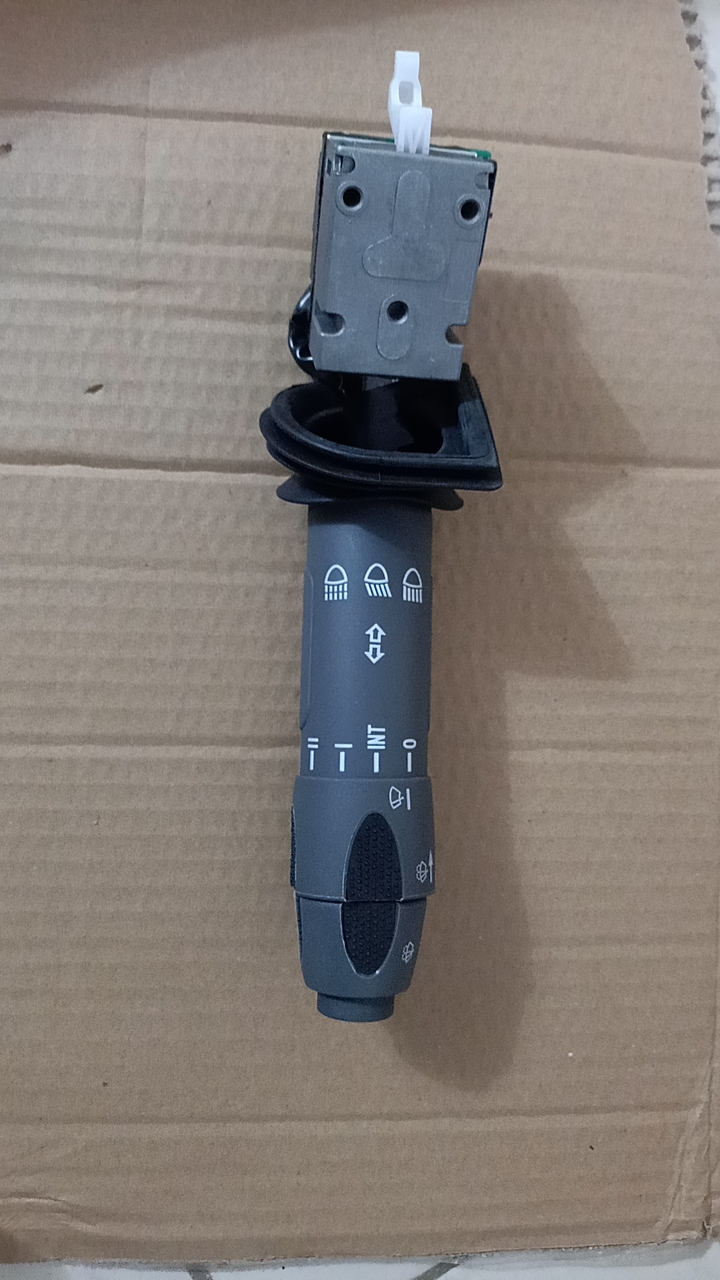 现货适用于依柯维 41221035 转向开关灰色