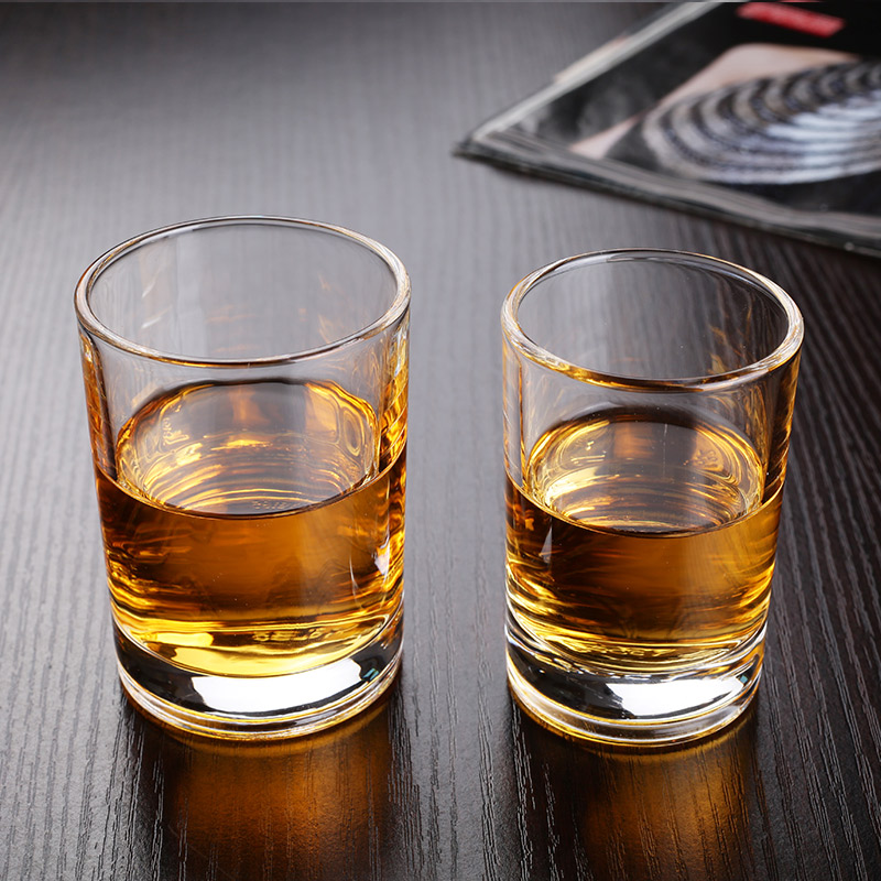 大号白酒啤酒玻璃酒杯6只套装创意厚2二两半3三100ml