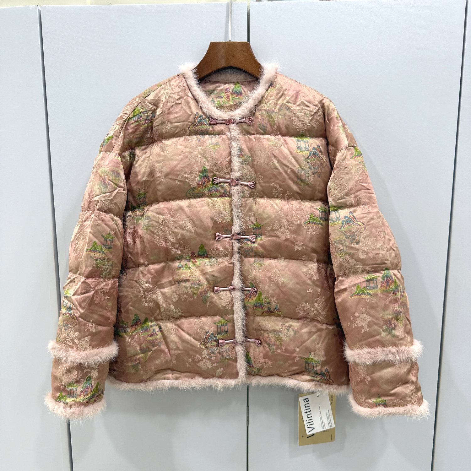 瓦琳汀娜72385欧洲站25冬山水画盘扣圆领水貂毛边国风高端羽绒服