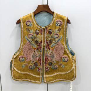 19256欧洲站2026春新款重工串珠孔雀刺绣花国风短款轻奢高端马甲