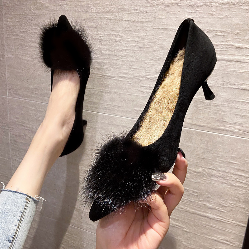 潮牌黑色毛毛高跟鞋女秋冬季新款加绒低跟职业不累脚气质绒面单鞋