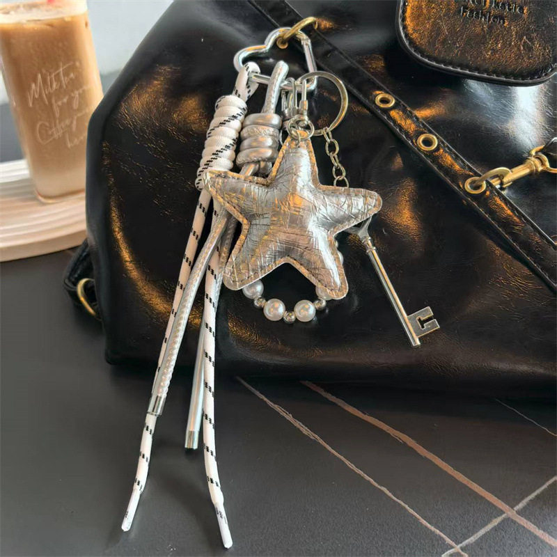 2026新m系PU皮质五角星挂饰