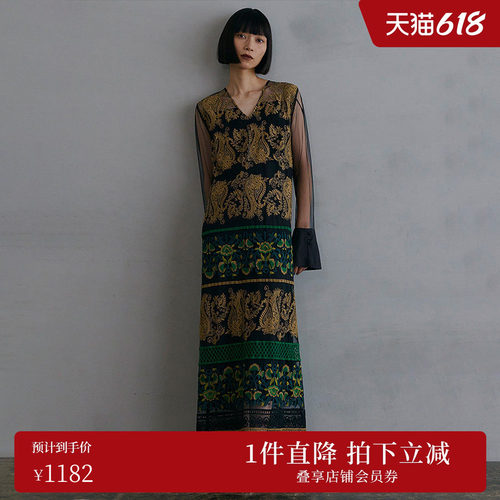 AMERI优雅复古风连衣裙