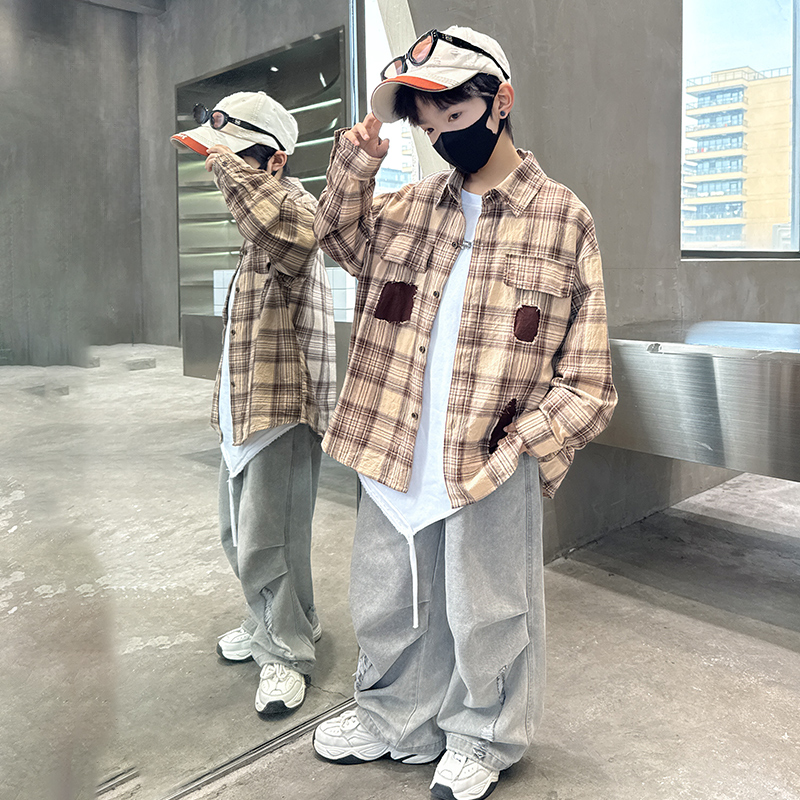 男生衬衫宽松春秋季童装流行长袖简约炸街服装初秋潮服韩版潮牌