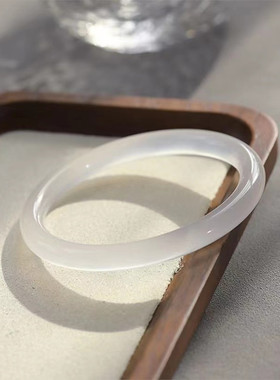 天然白玉髓柔情似水手镯玛瑙美人条圆条镯子女神款白月光气质手饰