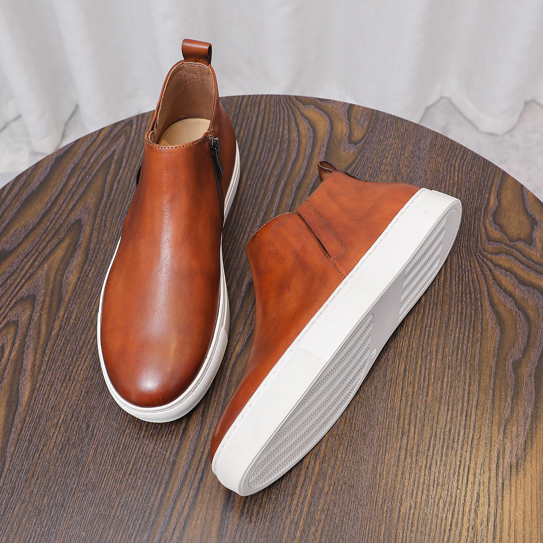 男士青春潮流牛皮擦色经典款板鞋