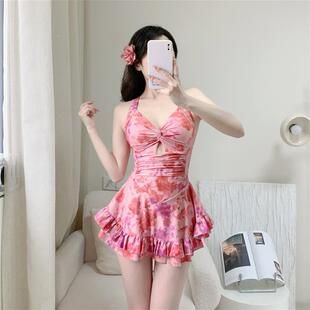 2025新款连体泳衣女绝美海边沙滩度假裙式遮肉显瘦小个子泡温泉