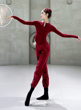 花辰序红色古典舞蹈服长袖V领拉链套指上衣中国现代舞形体练功服