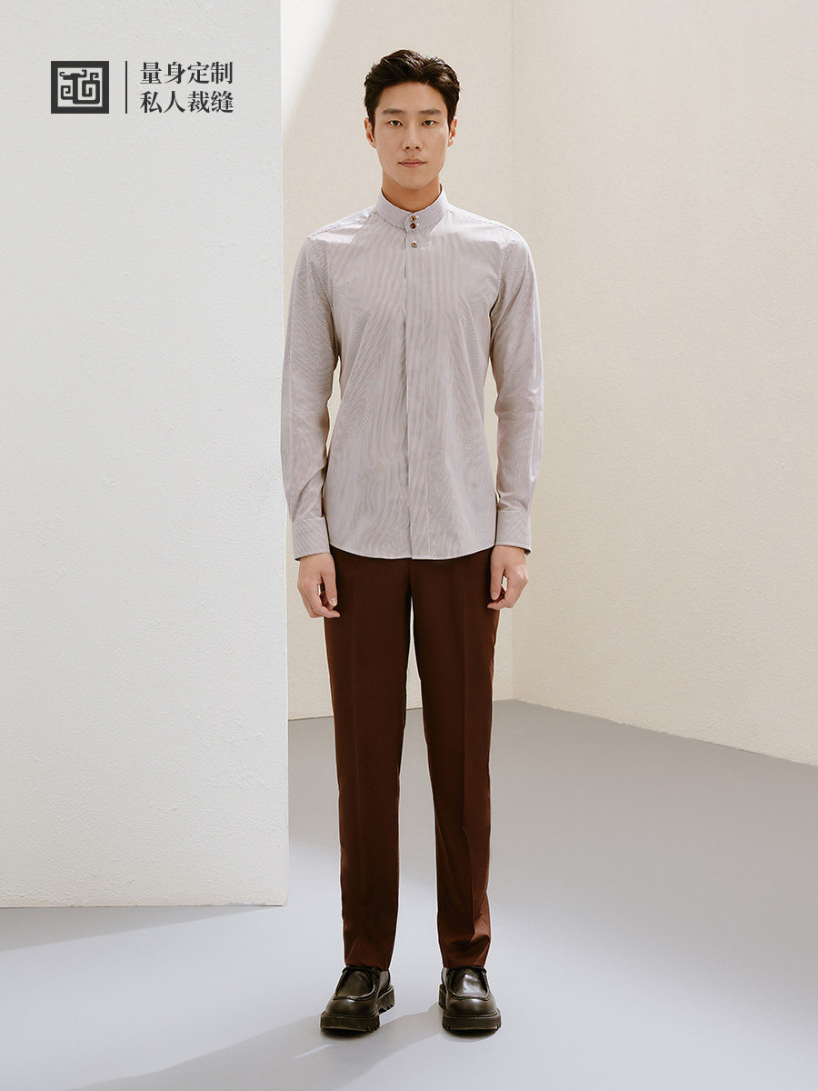 隆庆祥春季新款定制简约时尚中式立领纯棉衬衫个性刺绣