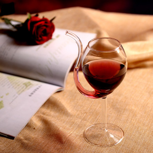 高硼硅玻璃高脚酒杯葡萄酒杯子家用创意欧式红酒杯酒吧酒具