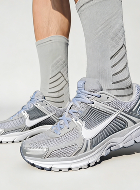 Nike Air Zoom Vomero 5 黑色防滑减震透气低帮跑步鞋 BV1358-003