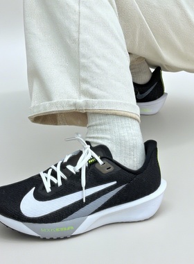 Nike Rival Fly 4 黑色 舒适防滑耐磨 低帮跑步鞋 男款FV6040-001