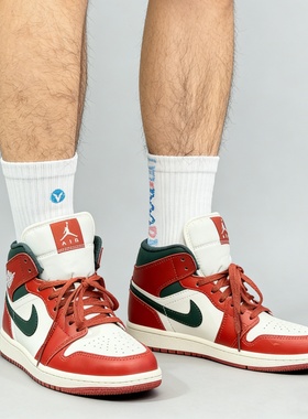 Air Jordan 1 AJ1 经典百搭 中帮 复古篮球鞋男女同款DQ8426-105