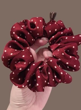 巨好看红色波点大肠发圈女2026新款韩系慵懒风发绳扎低丸子头头绳
