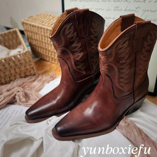 水洗马皮休闲中筒秋季 尖头方头女粗跟靴M620 纯手工靴时尚