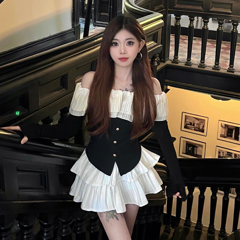 社会女套装快手网红同款辣妹一字肩露锁骨拼接别致上衣+蛋糕裙