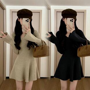 法式高级感气质长袖针织连衣裙子女秋冬季2025春装小个子收腰...