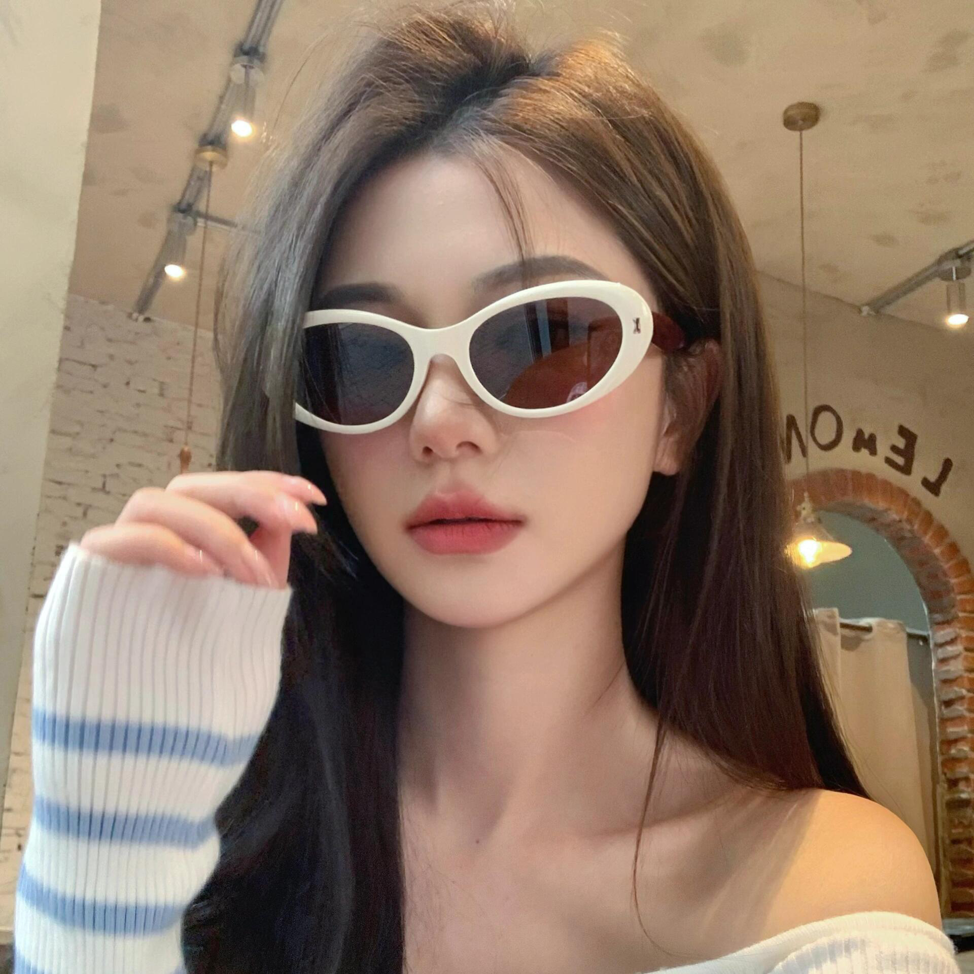 秋冬安可拉红猫眼奶油椰椰镜方圆脸显瘦墨镜时髦可配近视太阳眼镜