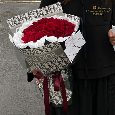 大牌风包装纸高级感花束包装材料