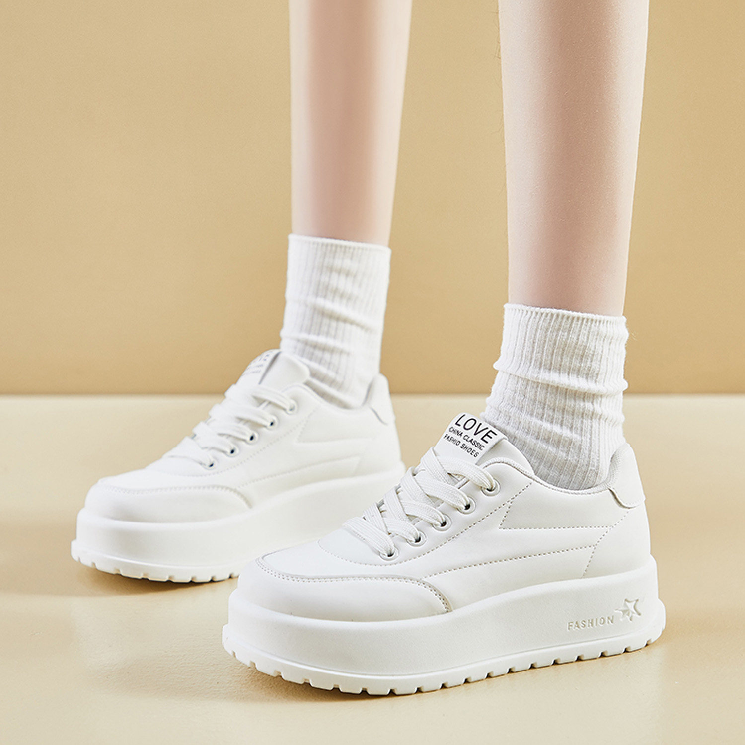 春款厚底女鞋百搭休闲防油板鞋防滑耐脏厨房工作鞋皮面防水上班鞋