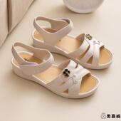 妈妈凉鞋 女秋天2025新款 软皮坡跟舒适平底中老年防滑软底中年女鞋