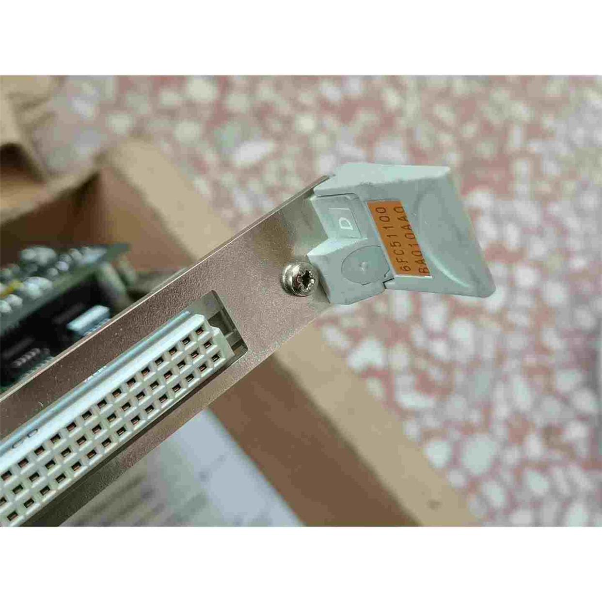 6FC5110-0BA01-0AA0，盒子不是原装，货