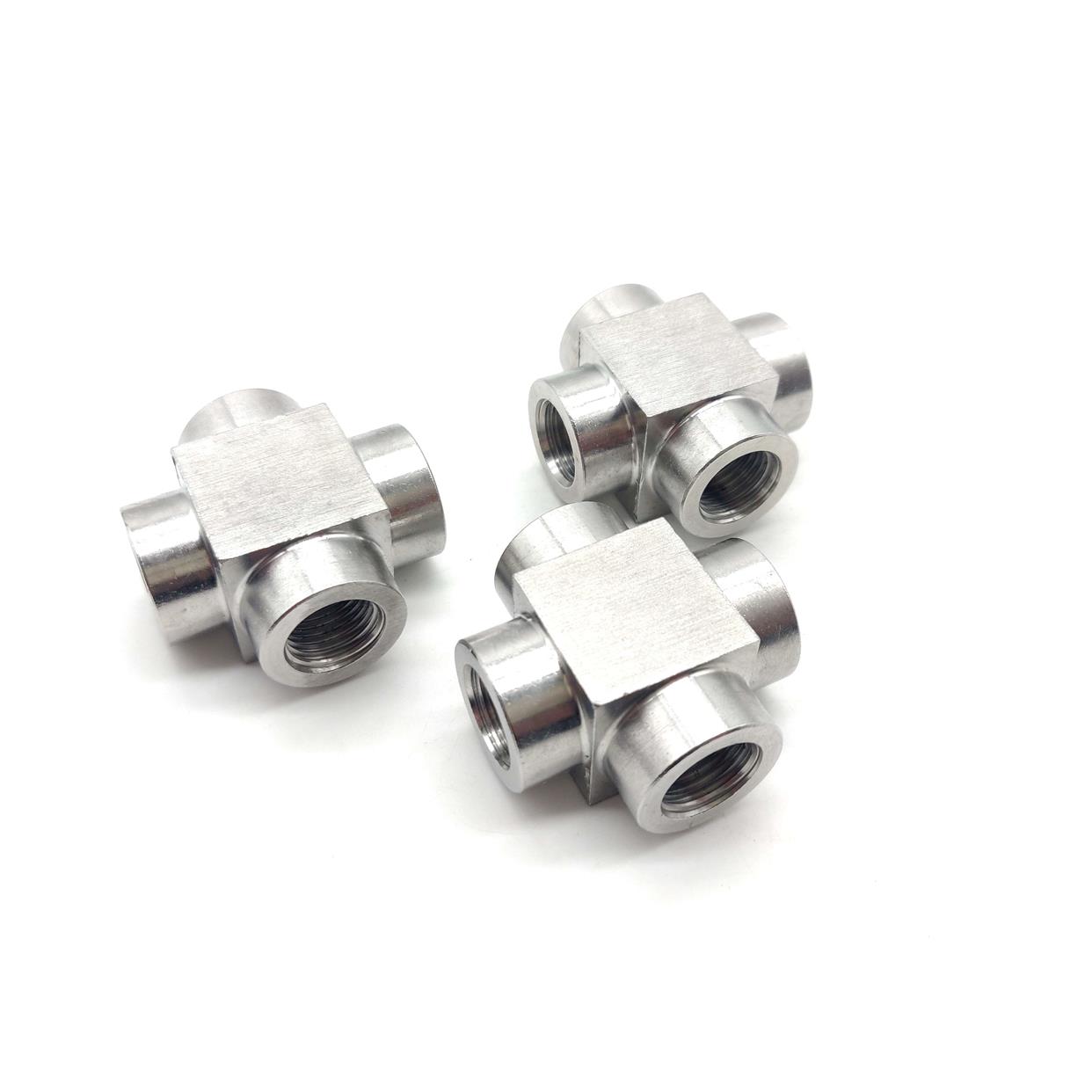 304不锈钢内丝四通2分方体高压加厚十字接头G1/4内螺纹数控件丝扣