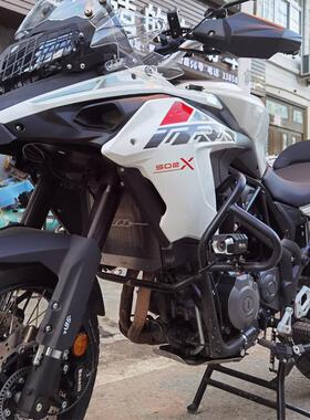 适用贝纳利金鹏TRK552 702 502/X 251水箱保护网改装散热器板护罩