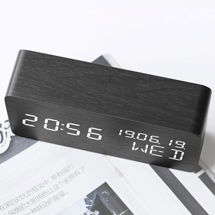 创意LED多功能闹钟木头智能声控时钟家居电子钟静音桌面数字台钟