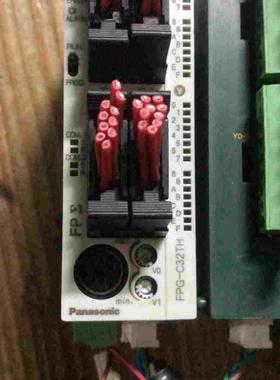 FPG-C32TH、扩展FP0R-E16RS（3片），原