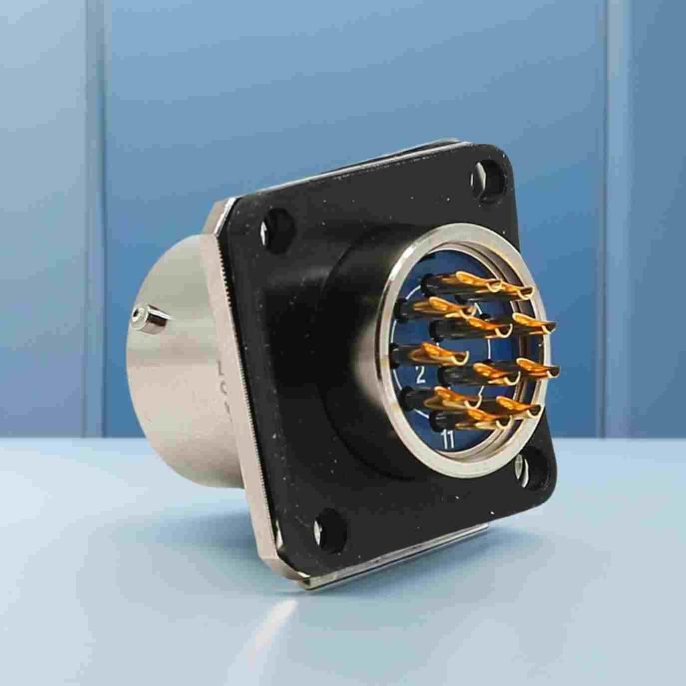 XCE18F11Z1D1 XCE18T11K1P1圆形电连接器 11芯航空插头座