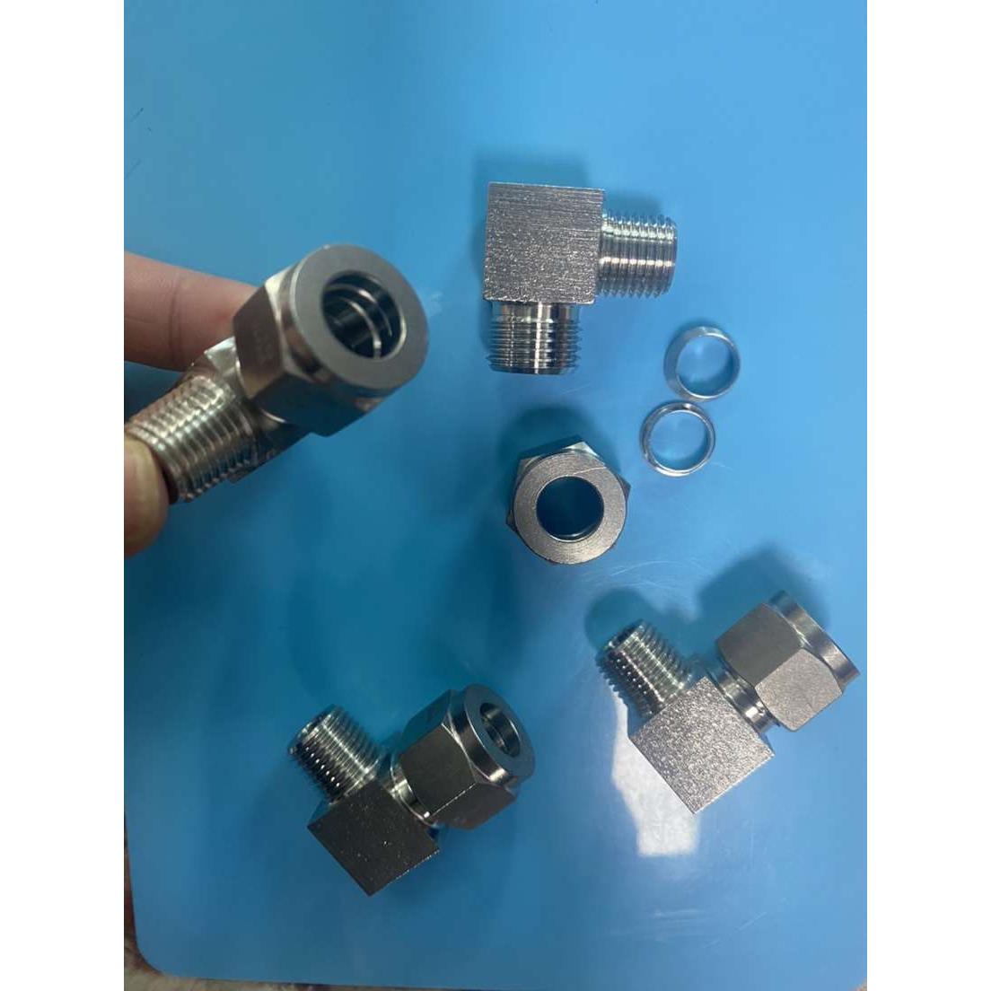 不锈钢304卡套弯头 卡套螺纹直角弯头M10*1-Φ68/M14*1.5-Φ8Φ10