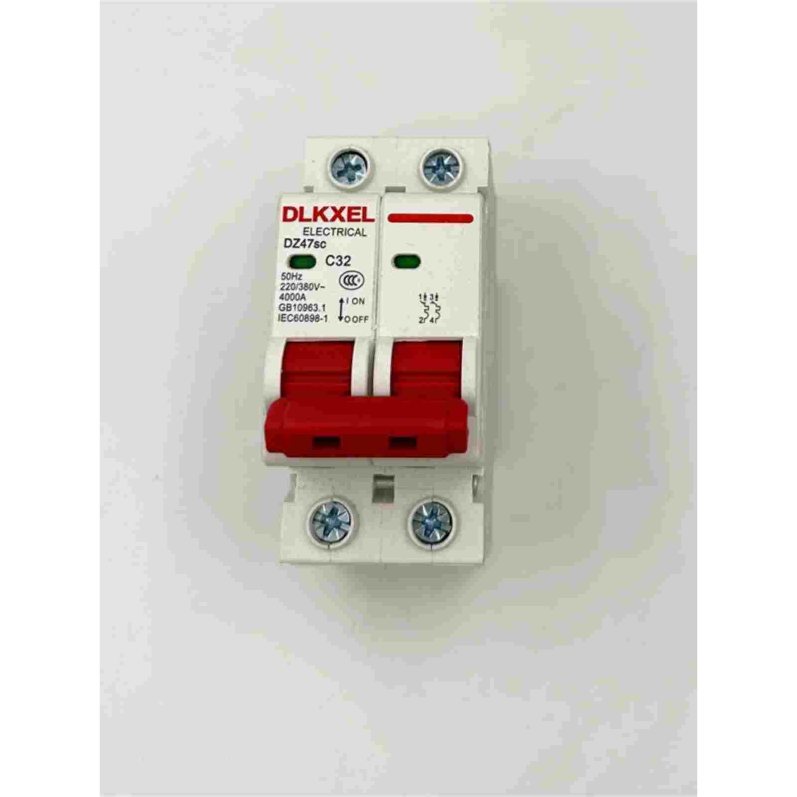 DZ47SC  C32  2P 32A空开 断路器 二相空气开关小刀闸开关