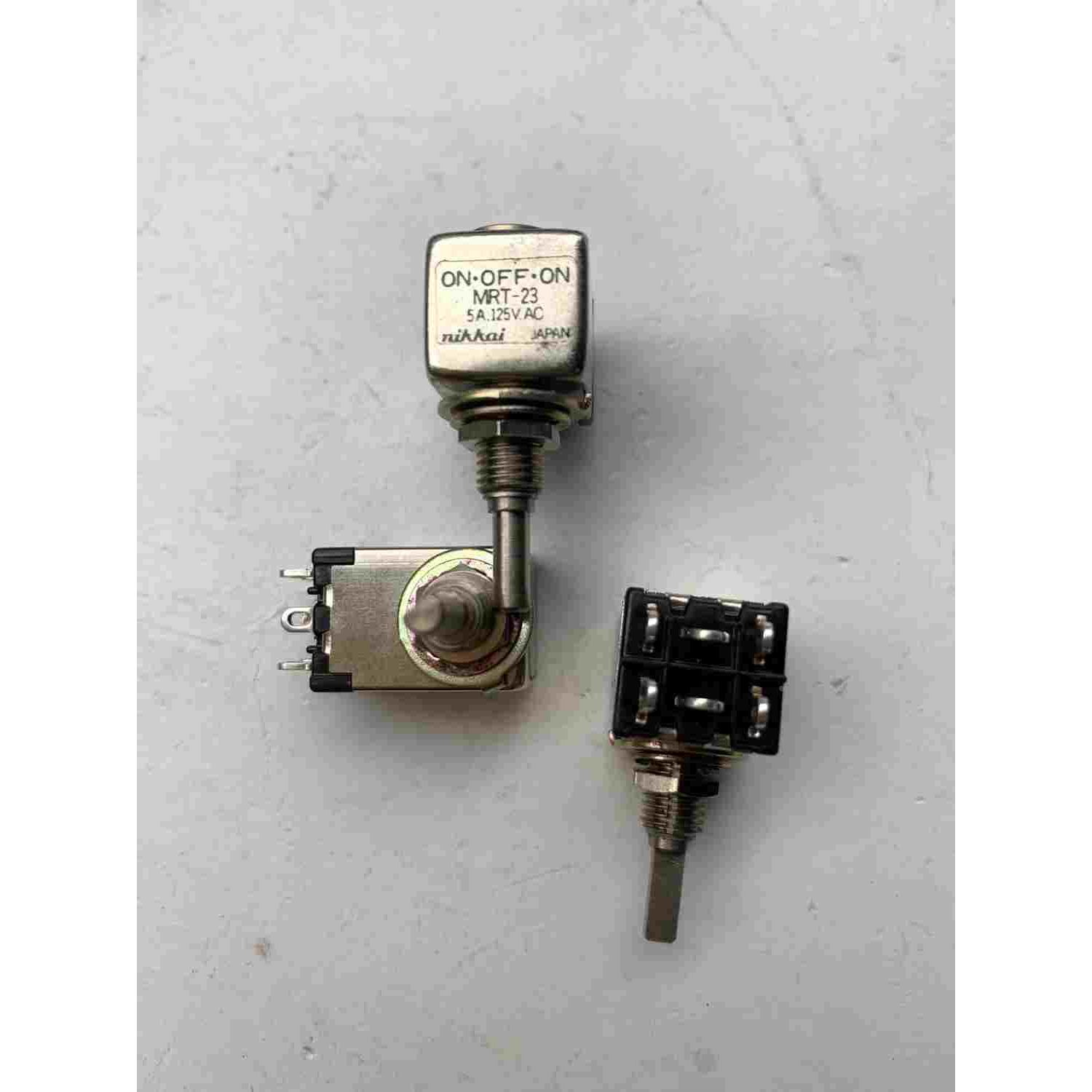 日本nikkai MRT-23 6脚3档旋转档位开关 5A 125VAC 柄长18mm 全新