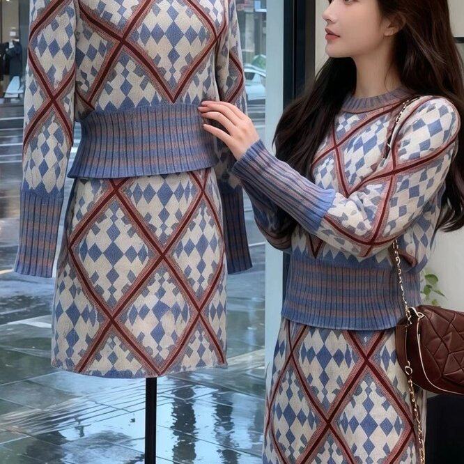 小个子穿搭一整套装2025新款辣妹格纹软糯针织衫毛衣半身裙两件套
