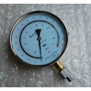 6mpa 精密压力表 875psi 精度0.4级 直径150mm 螺纹13mm ZG1/4