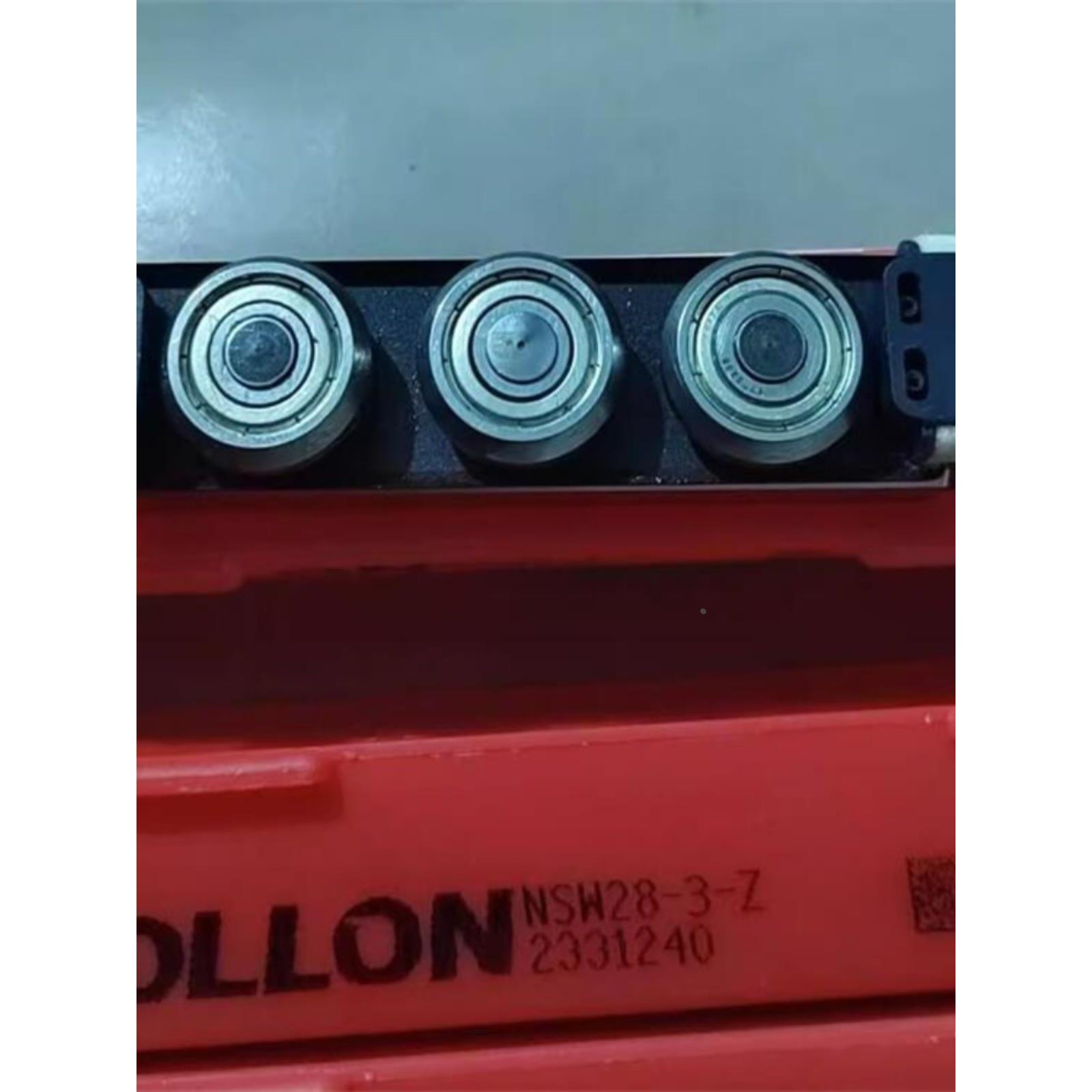 意大利ROLLON轴承导轨 C28-2Z C43-2Z  CDW28-125-2Z CPN18-2RS