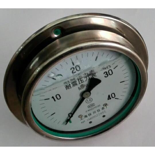 全不锈钢轴向带边耐震压力表 YN-100BF-ZT 压力40mpa 螺纹G1/4