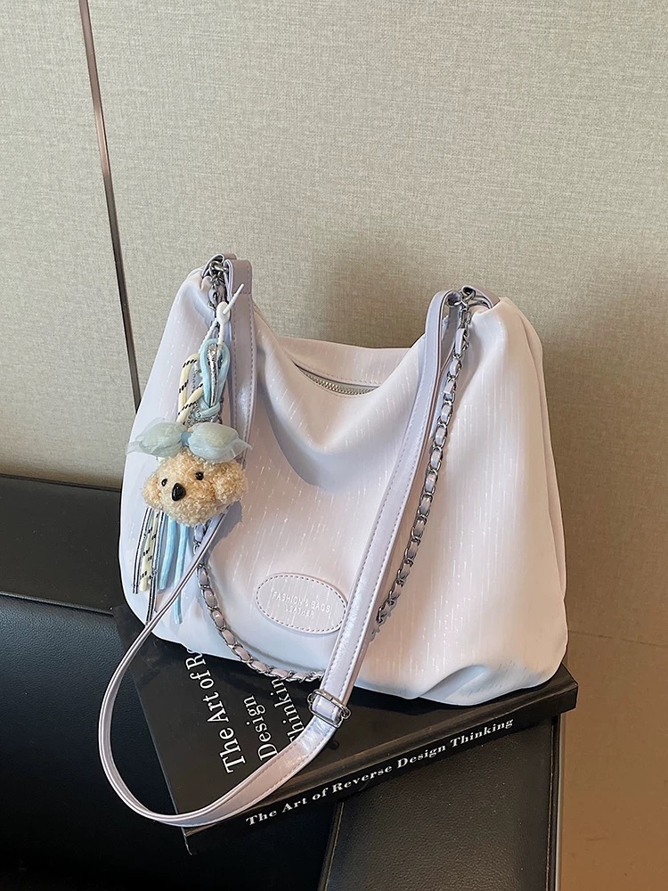 梵花女包2025秋冬新款时尚洋气百搭女士气质通勤大容量单肩斜挎包