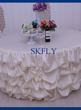 CL015A wedding elegant 5ft round 30'' drop, light cream ruff