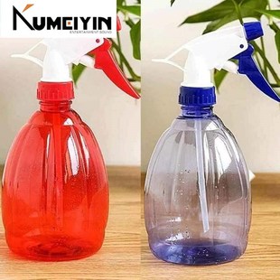 A new watering can spray bottle plastic bottles of large