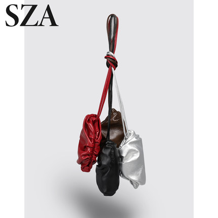 SZA小众时尚潮软皮迷你挂脖小包女可颂包云朵包口红包装饰小包包