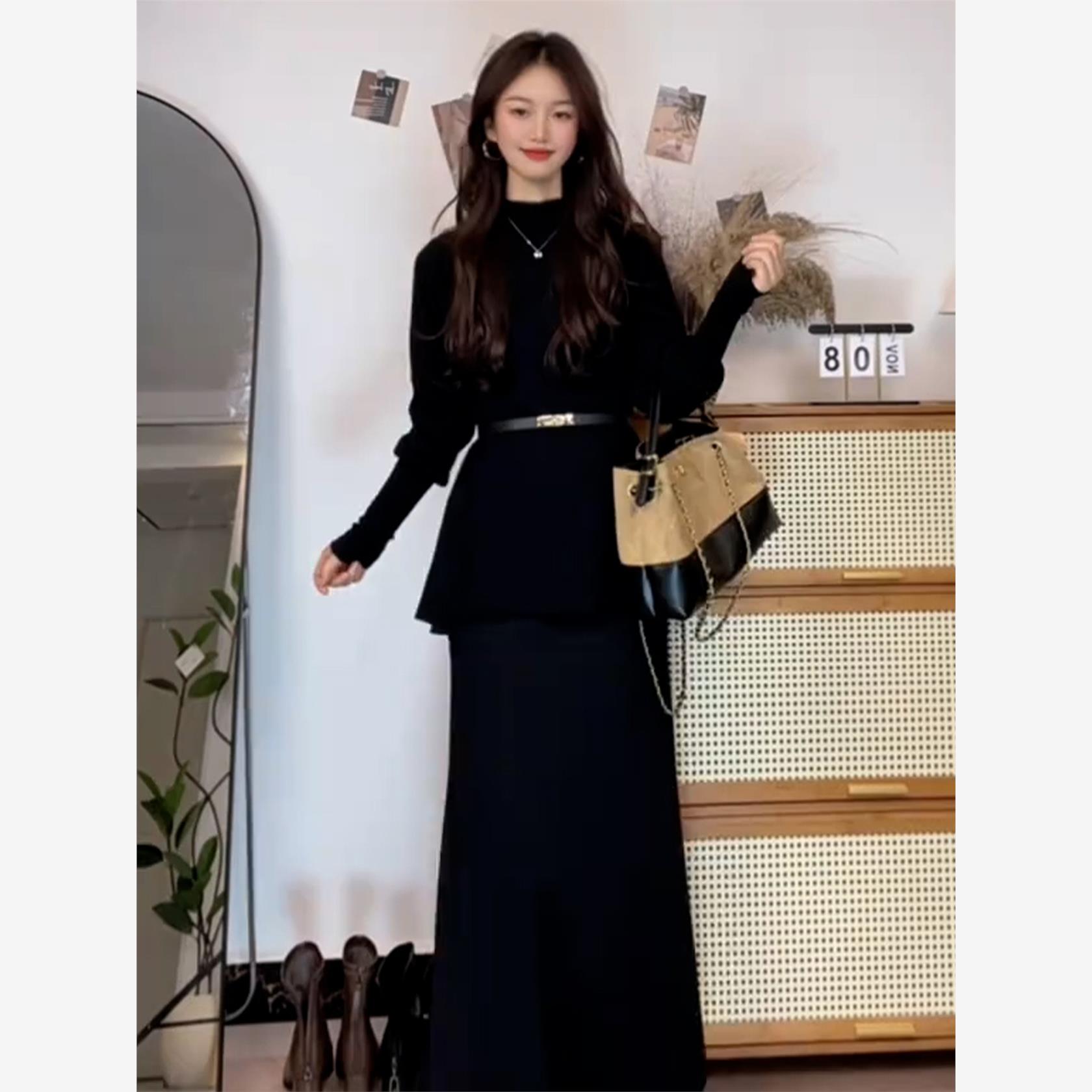 2025新款灯笼袖针织连衣