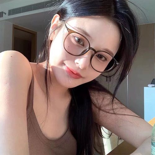 超轻显脸小素颜神器素颜神器