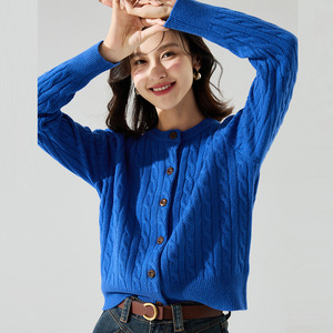 克莱因蓝针织毛衣开衫女2025秋季红色毛衫打底蓝色圆领羊毛上衣女